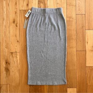 Babaton Aritzia Traverse Ribbed Pencil Skirt in Heather Dover Gray Size XS
